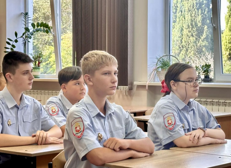 В школах Севастополя прошли первые обновленные «Разговоры о важном»