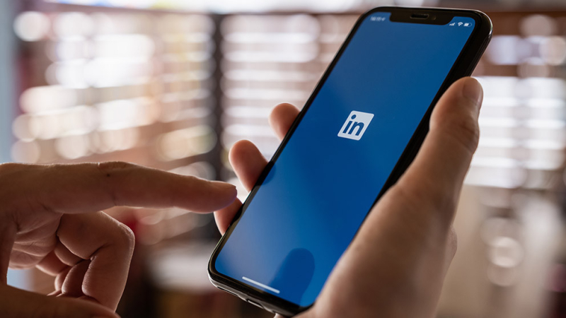 LinkedIn запустила новые инструменты для&nbsp;заработка прямо на&nbsp;платформе: платные консультации и монетизацию видео