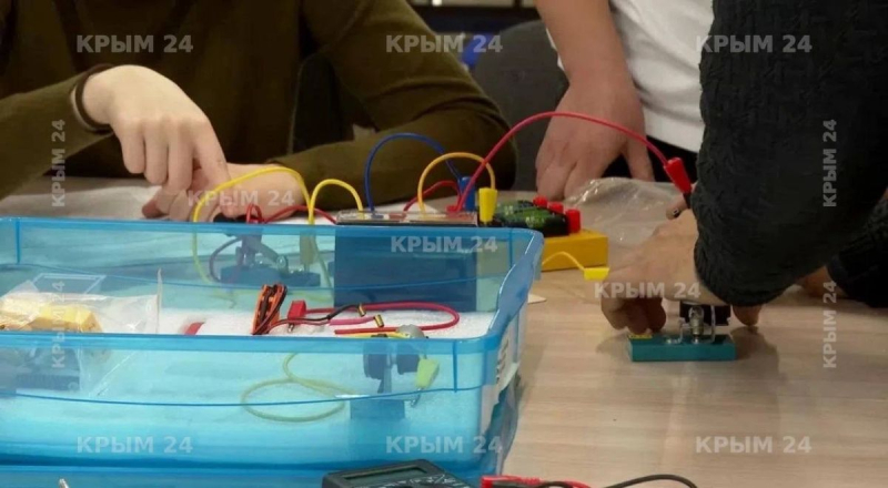 В Севастополе школьники готовятся к олимпиадам на профильных сменах «Альтаир»