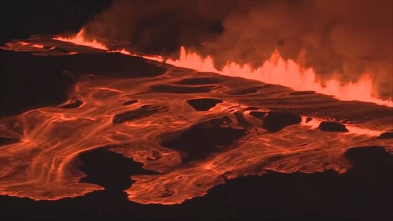 Новое извержение вулкана в Исландии: 20 000 человек остались без отопления