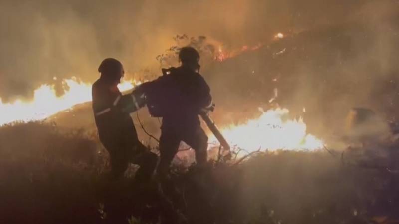 Пожары в Колумбии президент объявил стихийным бедствием