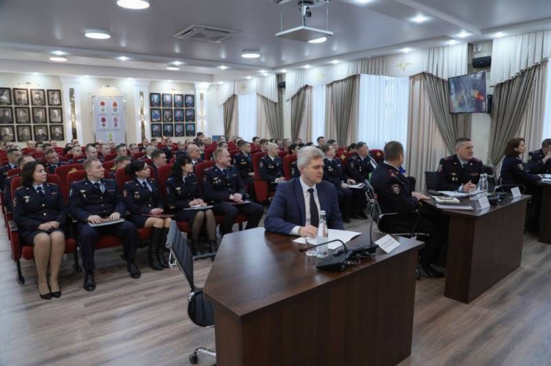 В Управлении МВД России по г. Севастополю состоялось расширенное заседание коллегии по итогам оперативно-служебной деятельности за 2023 год