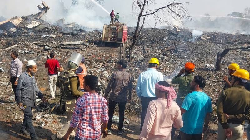 Взрыв на заводе фейерверков в Индии: 11 погибших